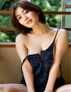 aukg-099-国产精品无码人妻系列AV