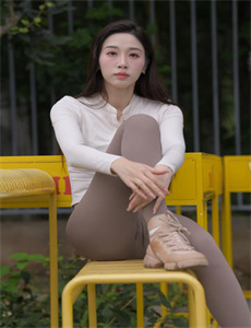 美发屋-成人做爰WWW免费看视频